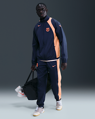 F.C. Barcelona Men's Nike Football Total 90 Football Tracksuit
